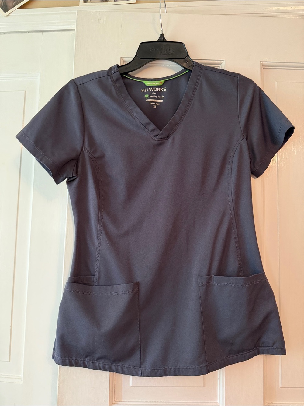 HH works V-Neck Scrub Top in Charcoal